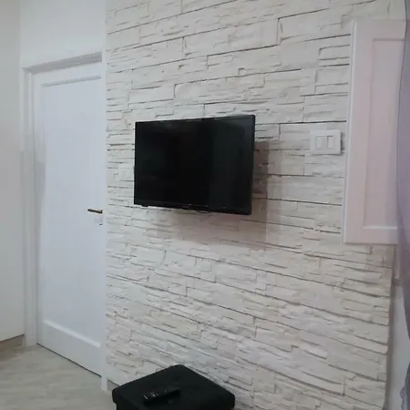 아파트 Attico Con Terrazza 포쟐로